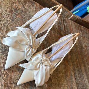 JW PEI Cream Heels with Bow and Rhinestone Accent